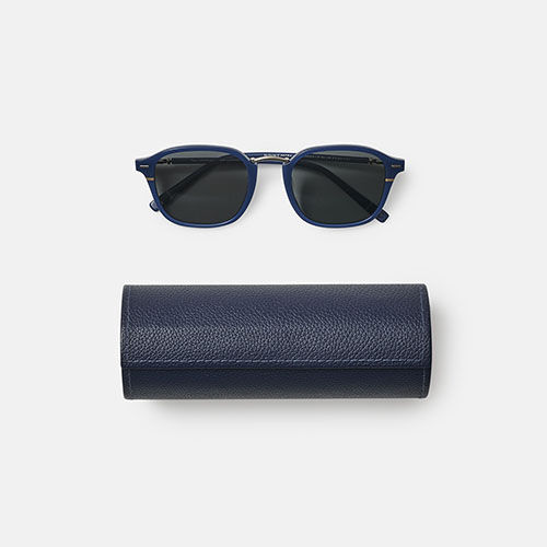 ETUI THE STATION AZUL