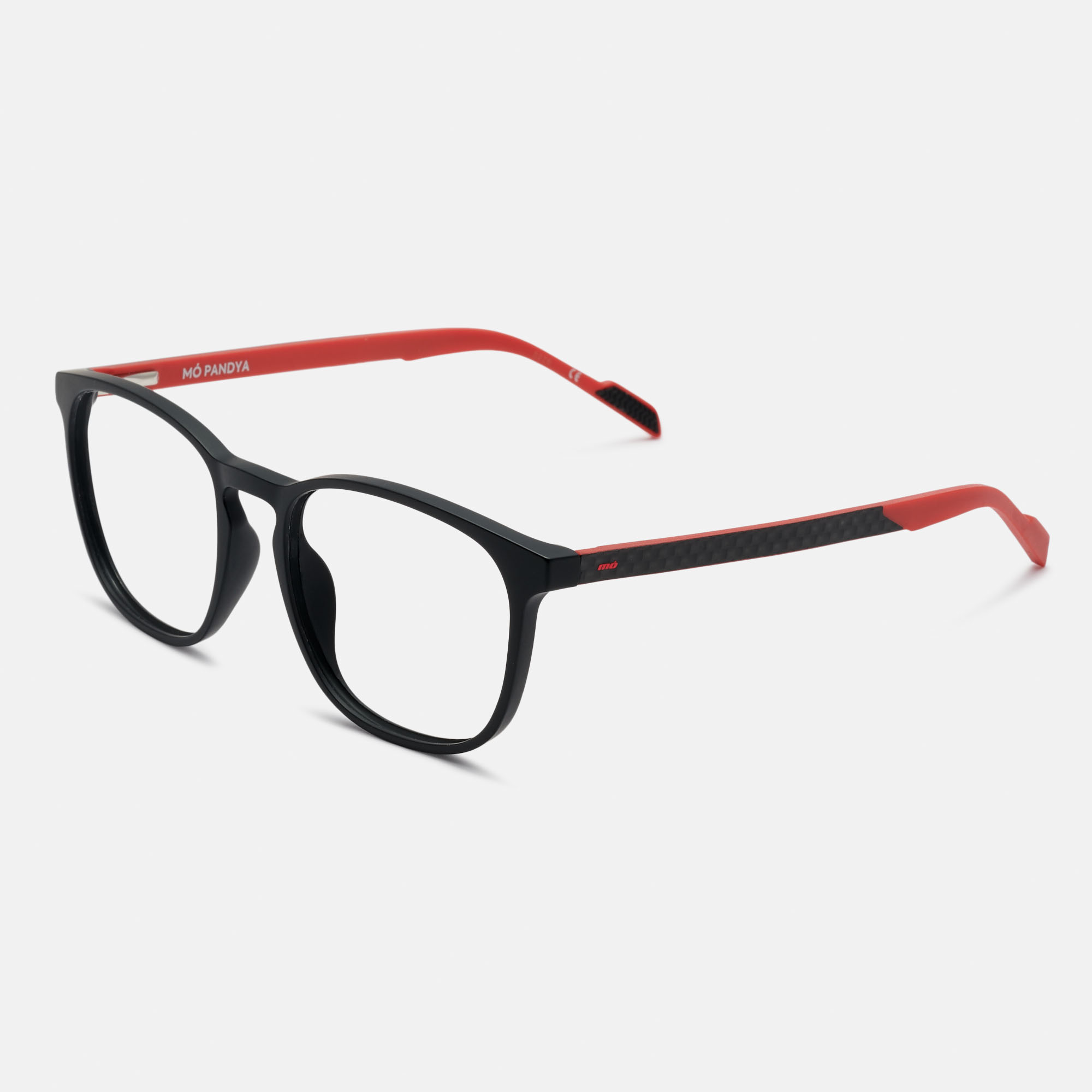 Il a mis en place un réseau de centres de formation et de formation pour les jeunes, qui a été mis en place dans le cadre de la formation professionnelle. 1