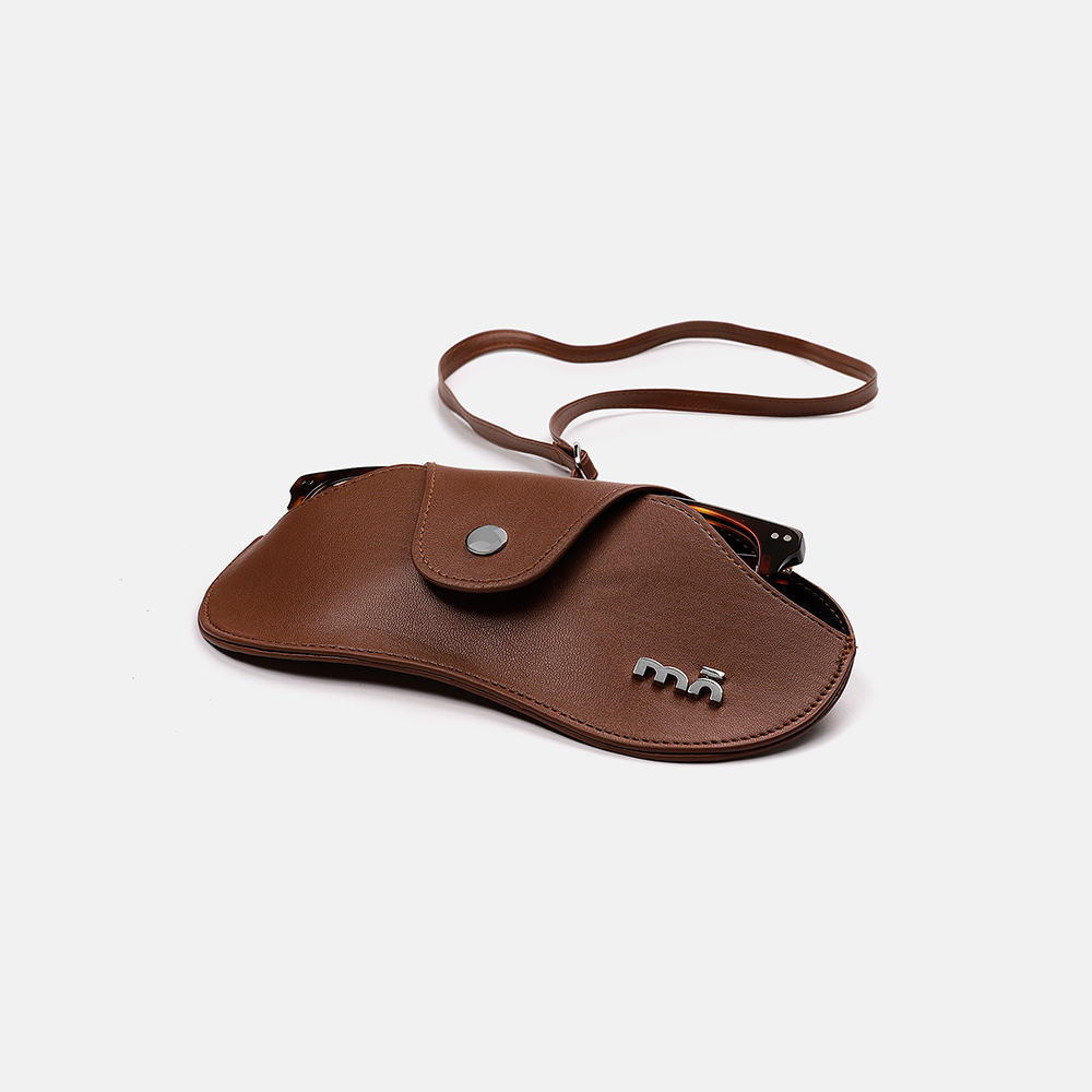 E-PMO POOCKET CASE BROWN, large image number 1